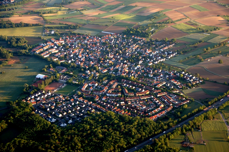 Freiburg Hochdorf, Luftbild aufgenommen am 14. Mai 2012